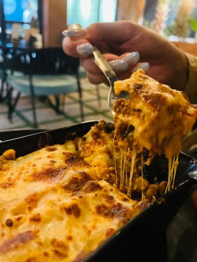 عکس کافه لاور (معشوق)