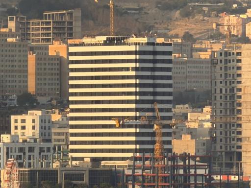 عکس برج ساز