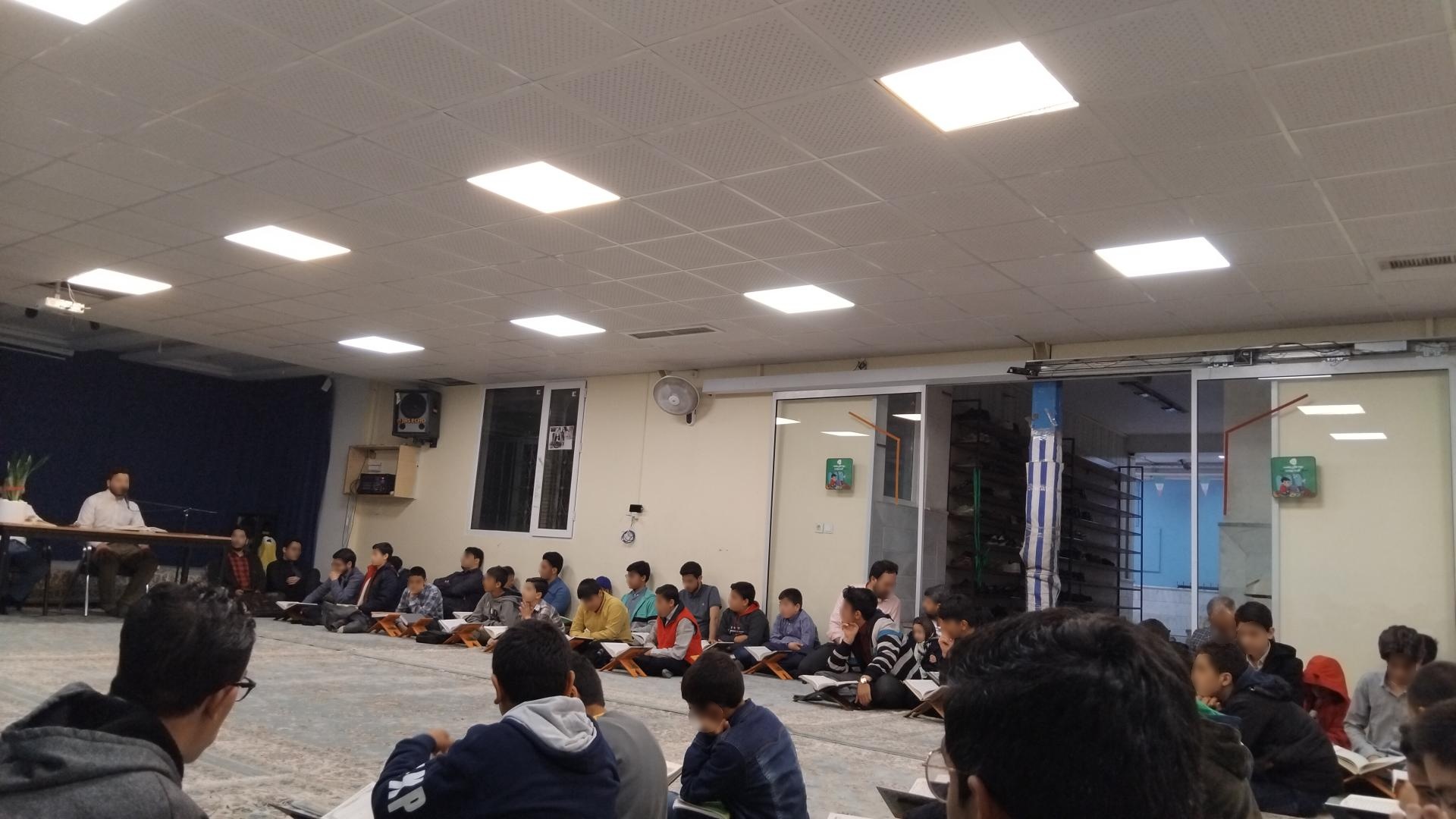 عکس دارالقرآن و محفل قرآنی شهید عاصمی