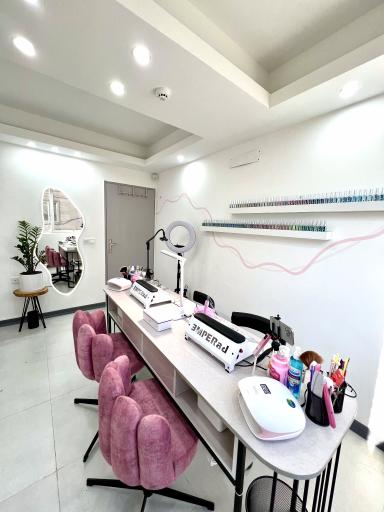 عکس سالن ناخن وی آی پی