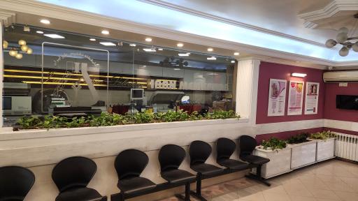 عکس آزمایشگاه پاتوبیولوژی ایران