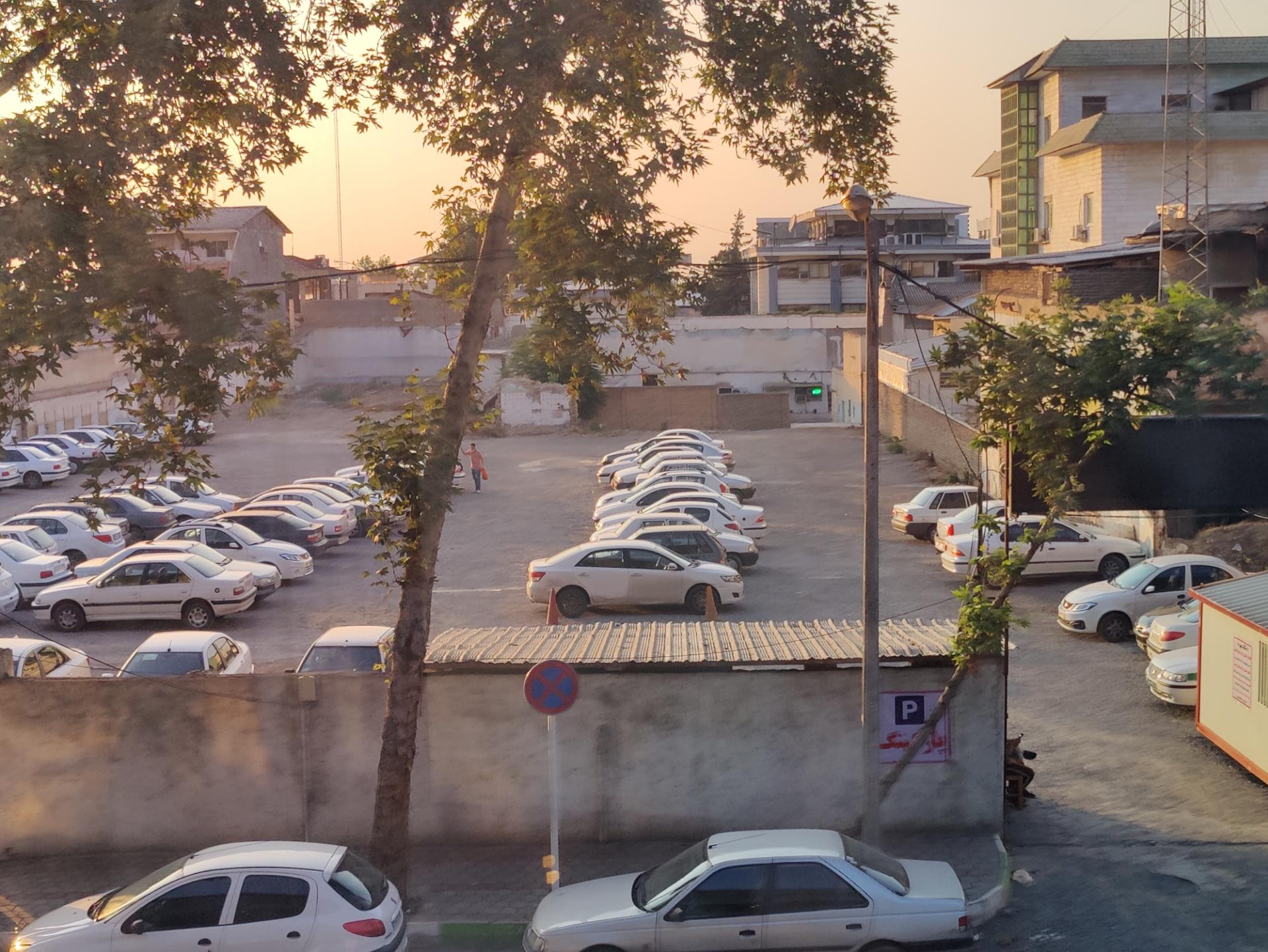 عکس پارکینگ عمومی 