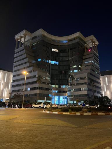 عکس برج مسکونی میکا