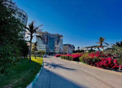 عکس برج مسکونی میکا