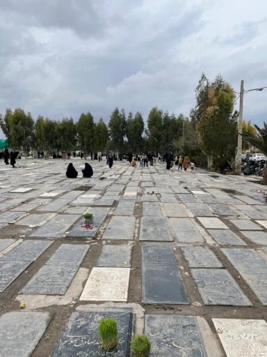 عکس آرامستان بقیع قم
