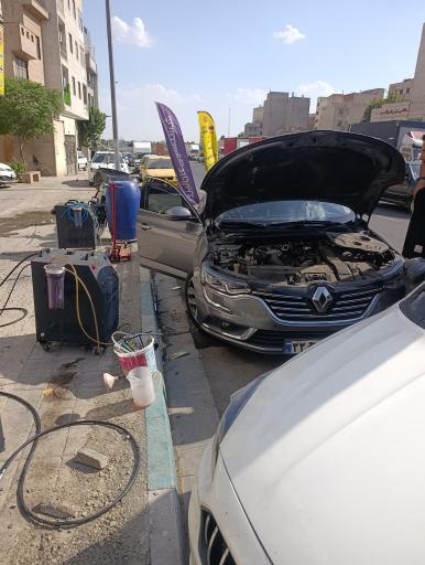 عکس مستر کربن غرب