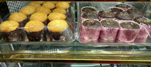 عکس کیک و کلوچه پزی خوشه زرین