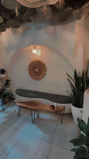 عکس کافه مُمِدْ