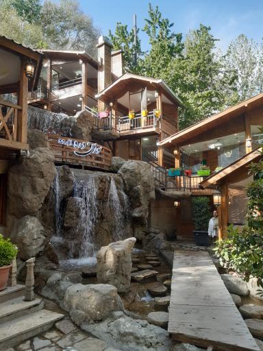 عکس رستوران سوزن دره ابرده