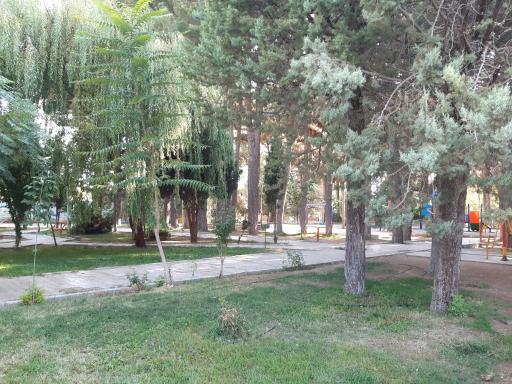عکس هتل جهانگردی بسطام