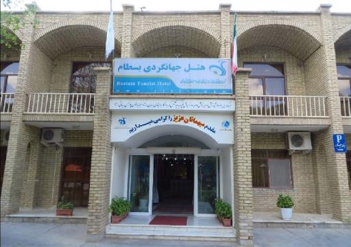 عکس هتل جهانگردی بسطام