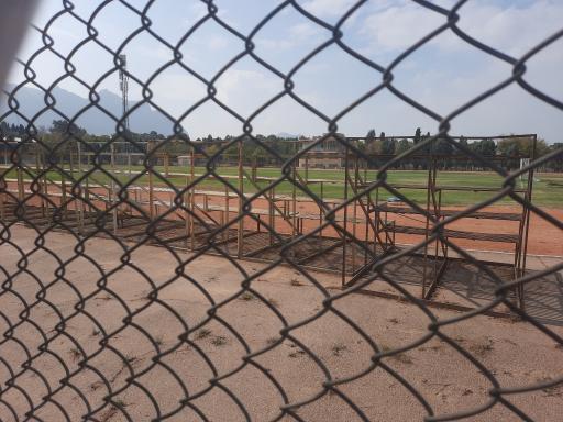 عکس زمین چمن شماره 1 دانشگاه اصفهان