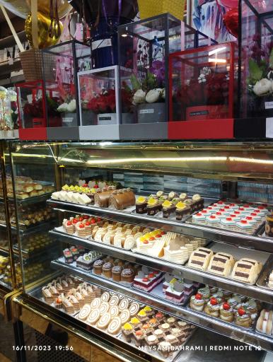 عکس قنادی آتنا