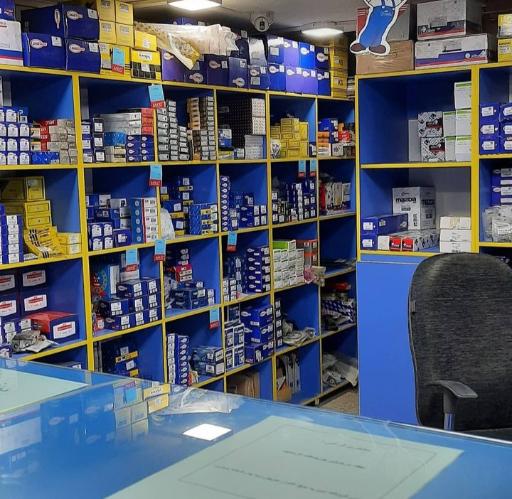 عکس فروشگاه پژو سنتر(رضاکمالی)