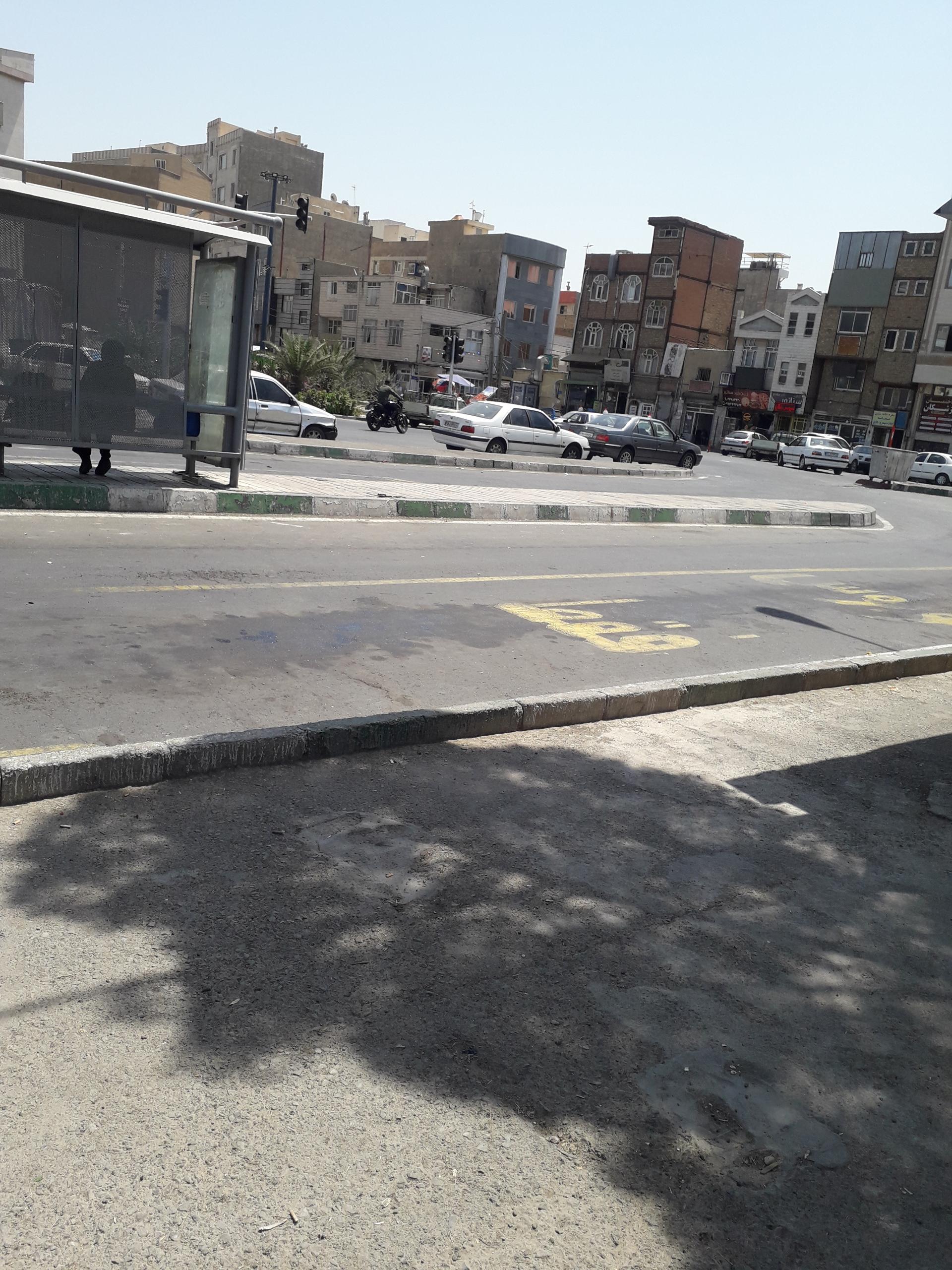 عکس میدان شاد آباد