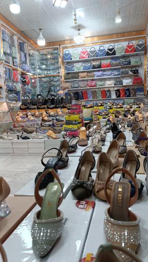 عکس کفش امارات