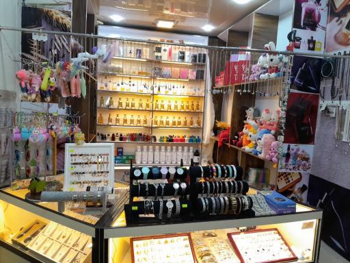 عکس عطر و ادکلن رز