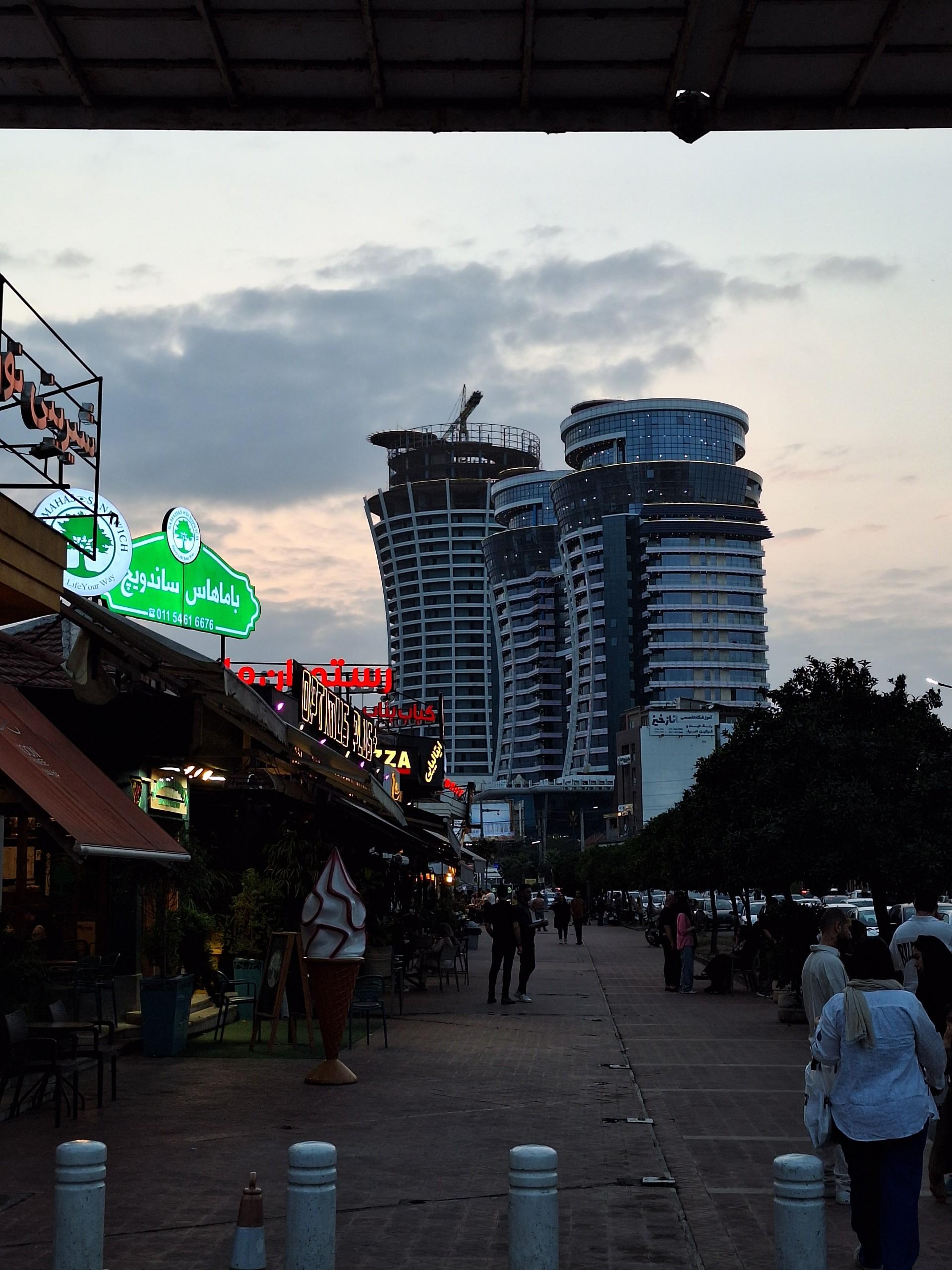 عکس برج الماس قو خاورمیانه (متل قو)