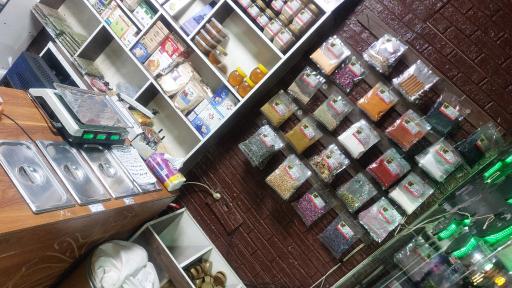 عکس عطاری و ادویه جات هندوستان