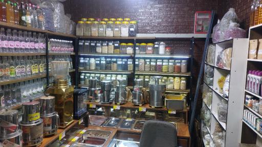 عکس عطاری و ادویه جات هندوستان