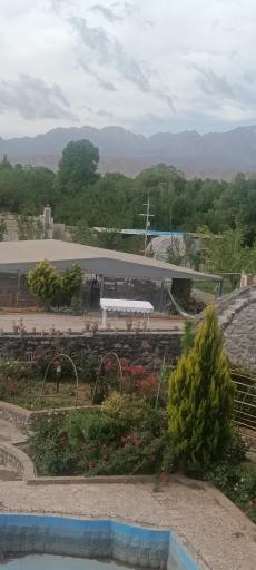 عکس باغ عمارت کرمانی