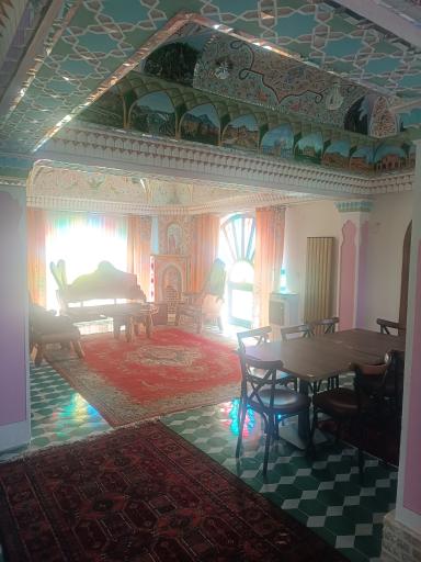 عکس باغ عمارت کرمانی