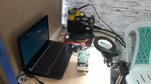 عکس تعمیرگاه و مکانیکی ایسیو نیما