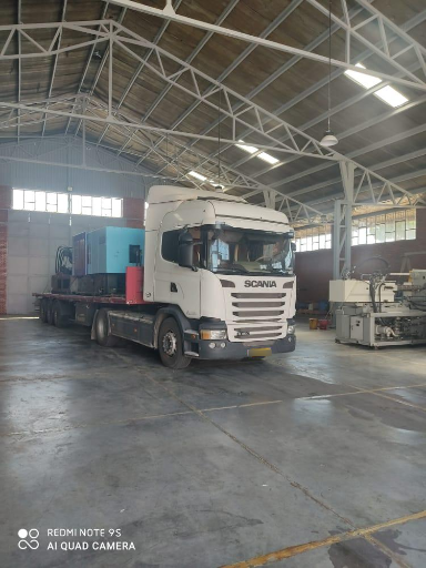 عکس پایانه حمل و نقل و باربری استان تهران نسیم شهر