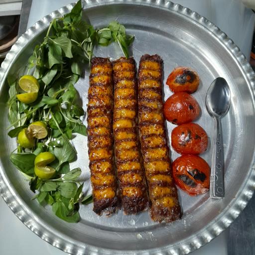 عکس جگرکی و کبابی دایی