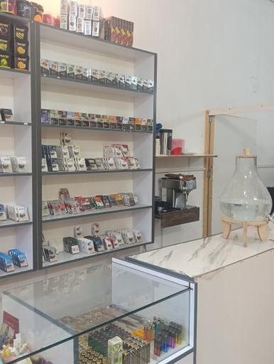 عکس دخانیات طاهر 