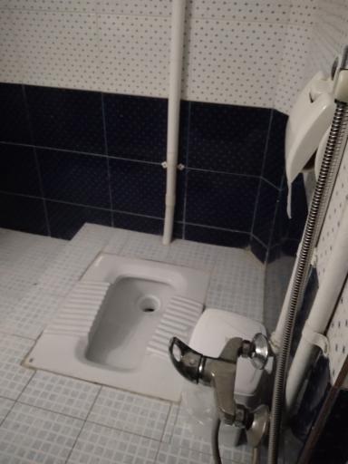 عکس هتل ادریس مشهد