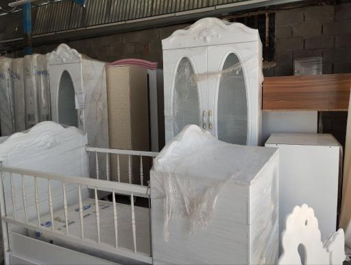 عکس فروشگاه سرویس خواب و کمد فرخ نیا