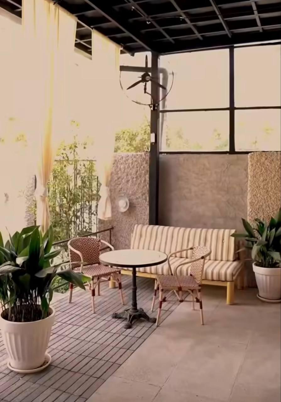 عکس کافه زی پراجکت