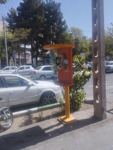 عکس تلفن عمومی