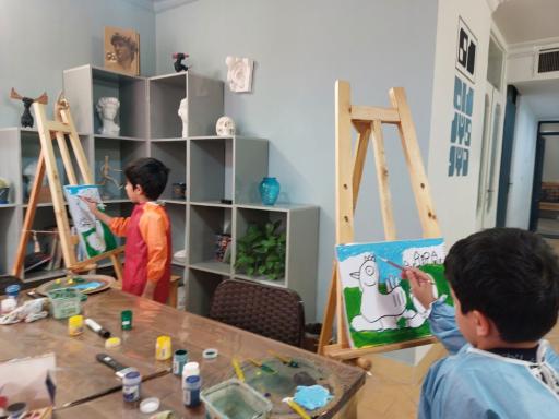 عکس آموزشگاه هنرهای تجسمی راه هنرمند