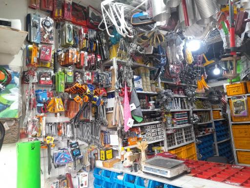 عکس رنگ و ابزار صداقت