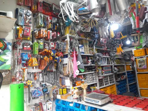 عکس رنگ و ابزار صداقت