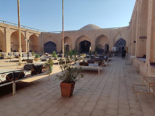 عکس رستوران آستانه