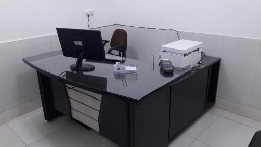 عکس دفتر فروش و پشتیبانی اینترنت مخابرات