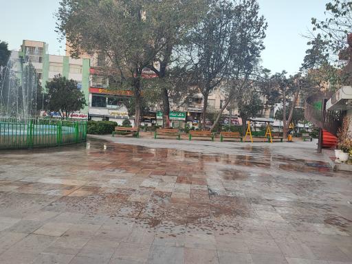 عکس فلکه اول صادقیه