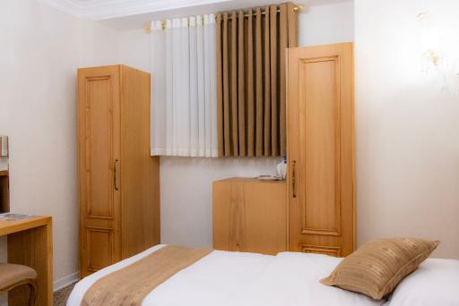 عکس هتل حبیب خان