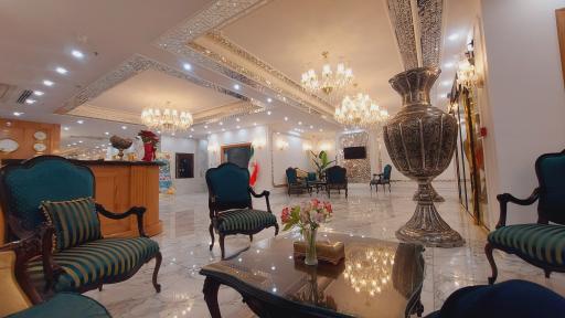 عکس هتل حبیب خان