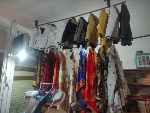 عکس خشکشویی ولیعصر 