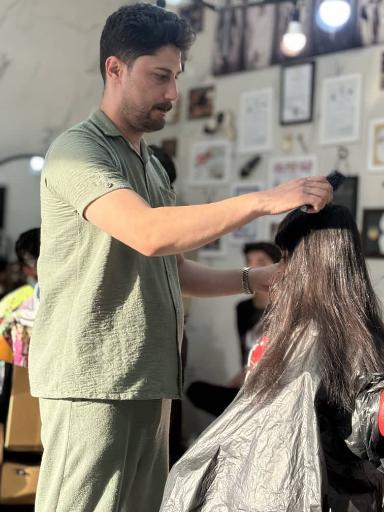 عکس آموزشگاه آرایشگری مردانه تاج