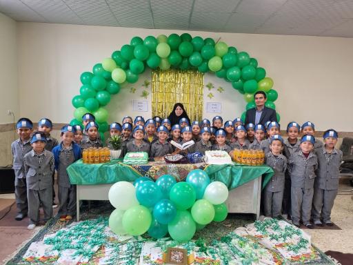 عکس دبستان جعفر برزگر دوره اول و دوم پسرانه