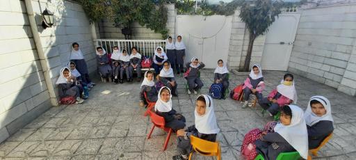 عکس پیش دبستانی و دبستان غیرانتفاعی دخترانه تکامل