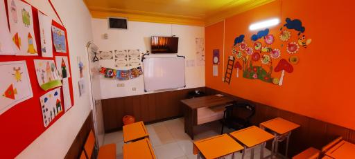 عکس پیش دبستانی و دبستان غیرانتفاعی دخترانه تکامل