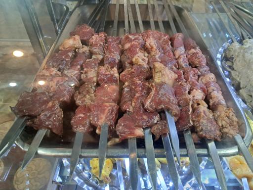 عکس کبابی دایی هادی