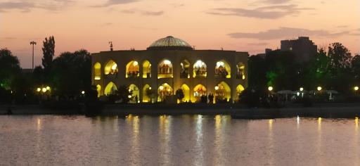 عکس عمارت ائل گلی (شاه گولی)