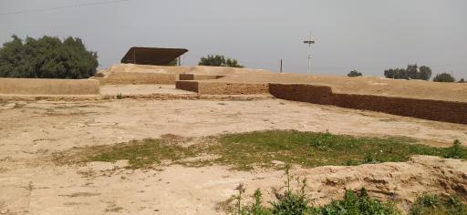 عکس سایت آثار باستانی هفت تپه